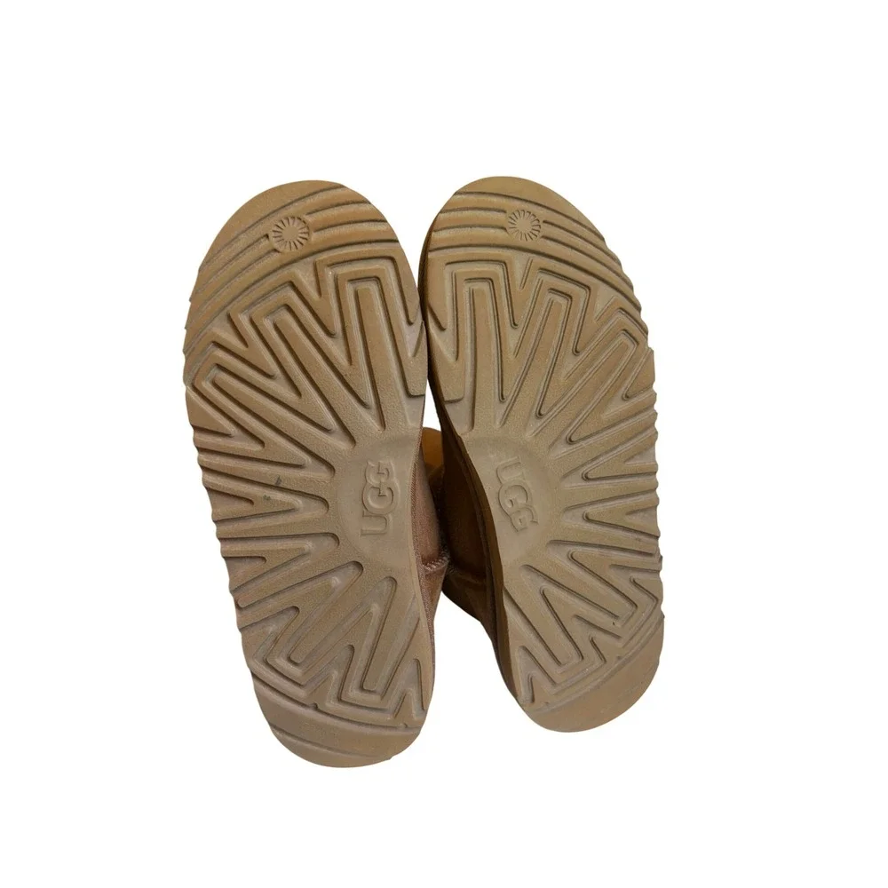 UGG Kids Gita Bow Chestnut Suede Shearling Boots Size 4 1017397K